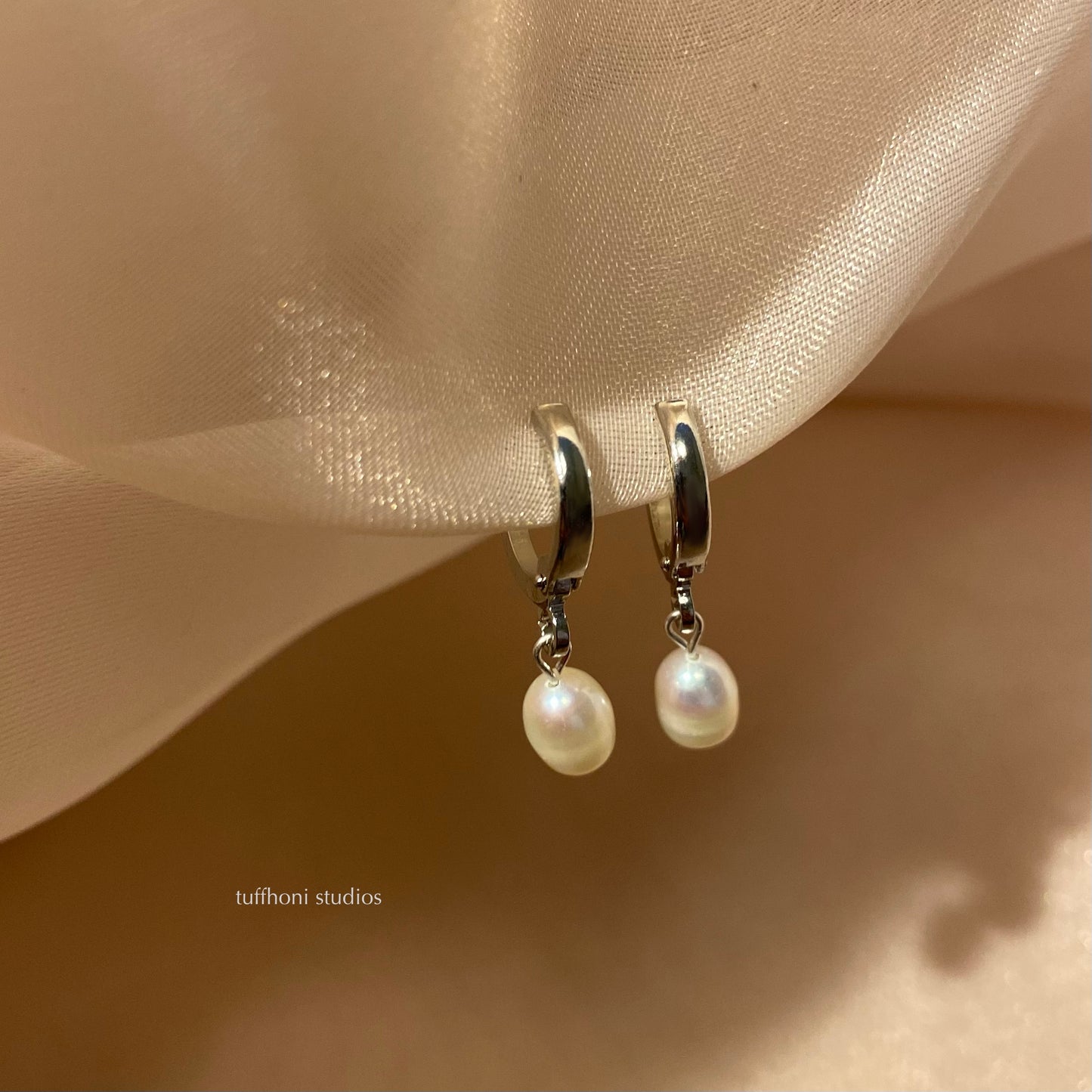 Ella Earrings - Round Hoops