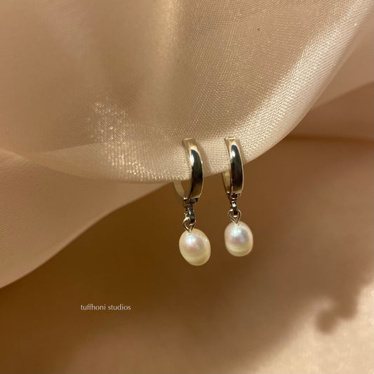 Ella Earrings - Round Hoops
